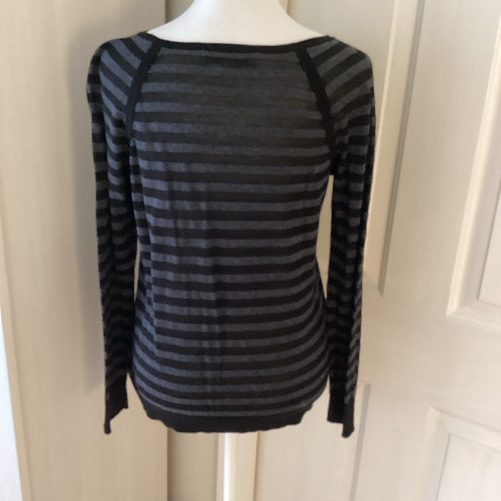 LOFT Charcoal and Black Striped Long Sleeve Tee sz S
